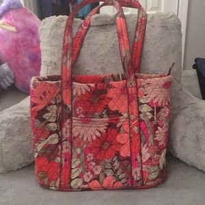 Vera Bradley Vera Tote